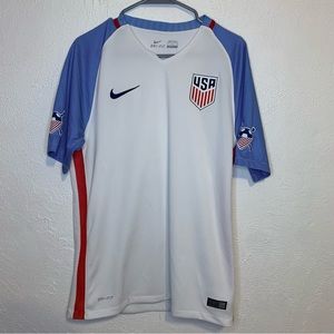 EUC NIKE DRI-FIT USA Soccer Jersey USMNT Size Medium Authentic 2016